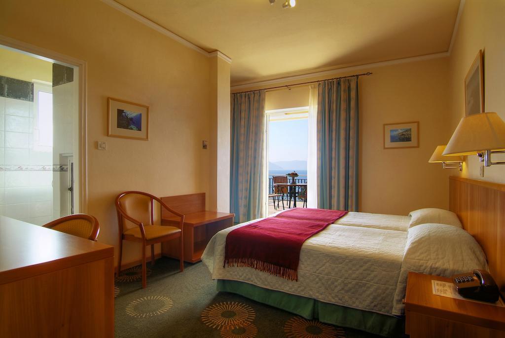 Hotel Kalafati อิเตอา ภายนอก รูปภาพ